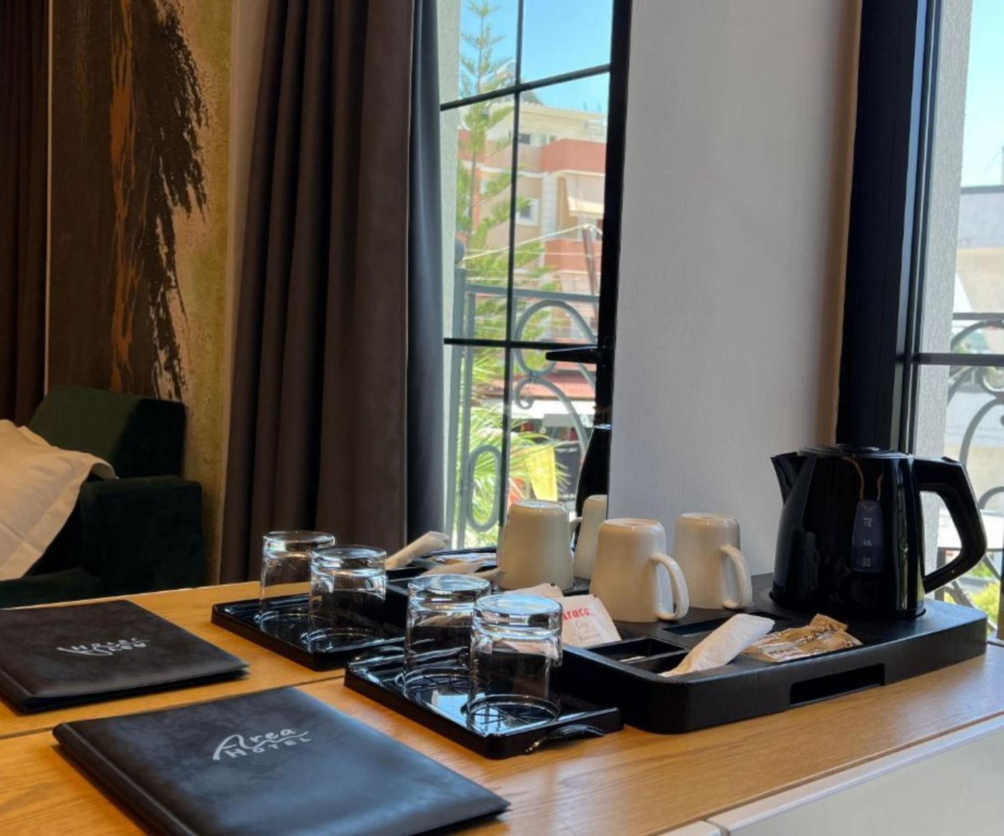 Area Hotel Εξαμίλιο Εξωτερικό φωτογραφία
