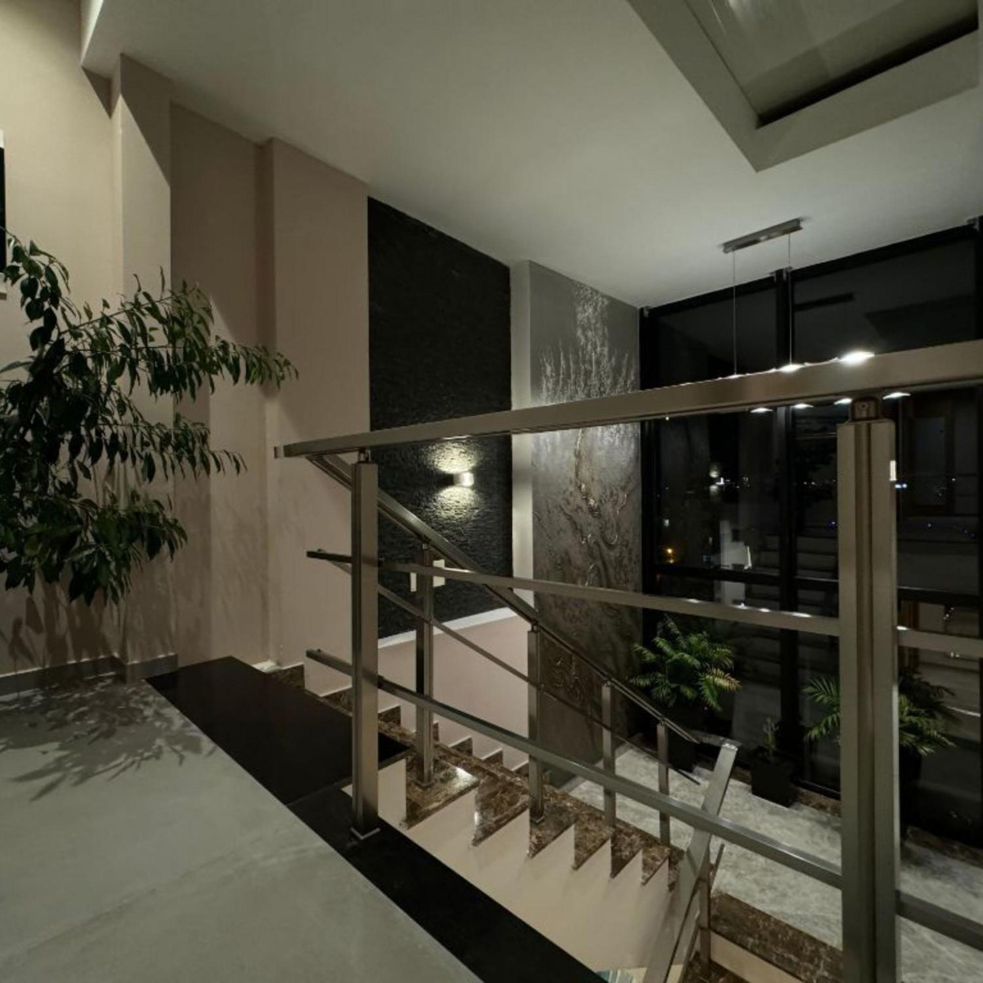 Area Hotel Εξαμίλιο Εξωτερικό φωτογραφία